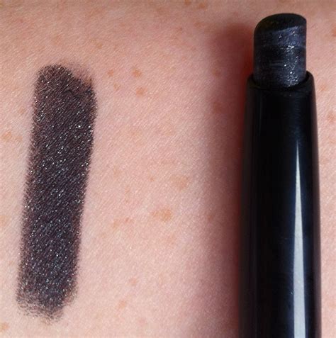 Chanel Black Stream Stylo Eyeshadow Product Info 